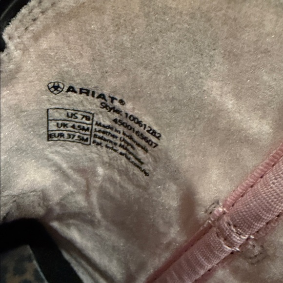 Black Leather Ariat Boots - Picture 6 of 7